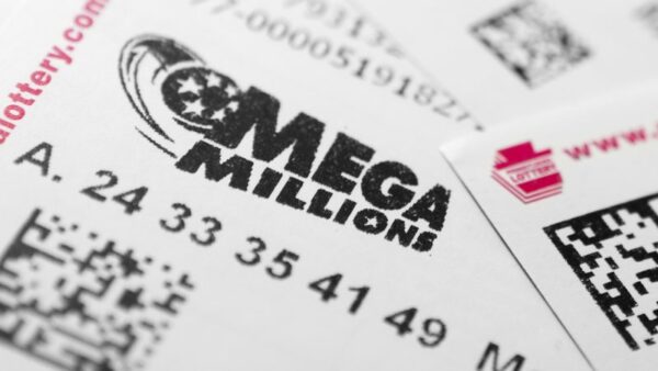 Mega Millions jackpot ticket sold in Illinois