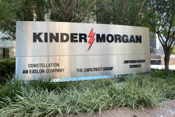 Analyst recommendations: Kinder Morgan, Marathon Petroleum, Autodesk,