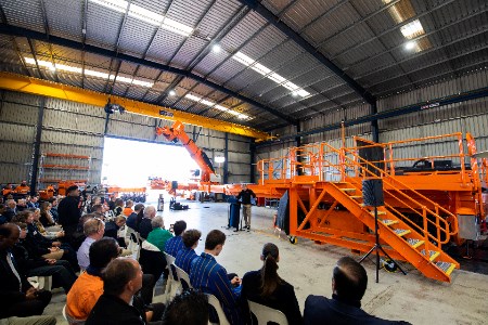 Gears Mining launches world’s largest liner handler machine