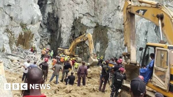 Niger state mine collapse: Thirty trapped in Nigeria – official