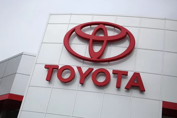 Toyota Recalls 100,000 Pickup Trucks, Luxury SUVs Amid Engine Stalling Issues –