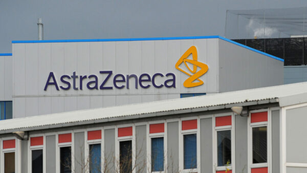 AstraZeneca’s Tagrisso greatly slowed some lung cancers