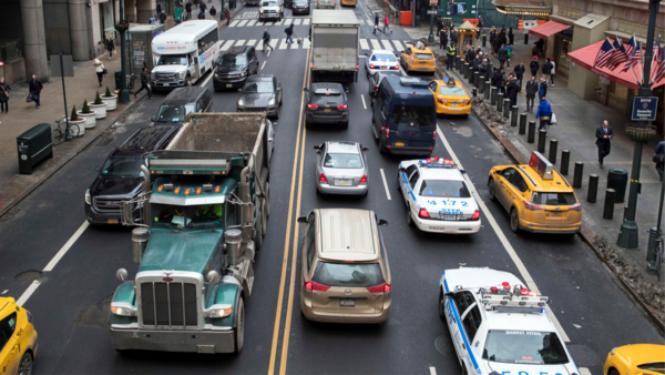 Truckers file lawsuit against NYC over city’s ‘congestion fee’