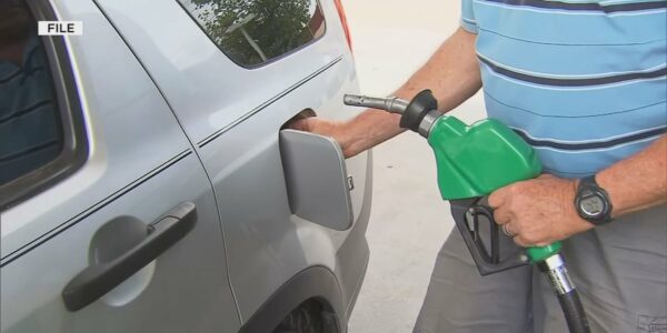 How gas prices have changed in Arizona in the last week