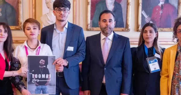 Iranian Protesters Meet Norwegian Parliament President