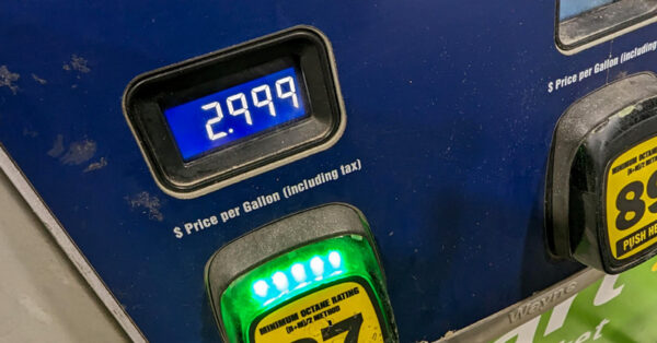 Florida Gas Prices Decline As Summer Season Travel Starts : NorthEscambia.com