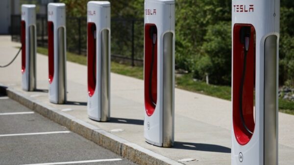 US electric car transition awaits the next wave | articles