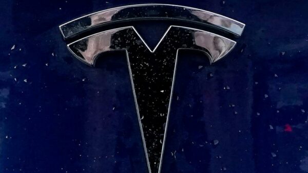 Tesla recalling more than 125,000 vehicles to fix seat belt warning system