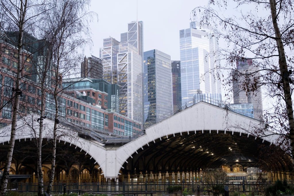 107186372 1675162376571 gettyimages 1238669803 20220214 liverpool street skyline 007