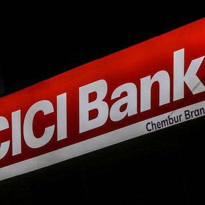 ICICI Bank launches pre-paid Sapphiro Forex Card for international students |