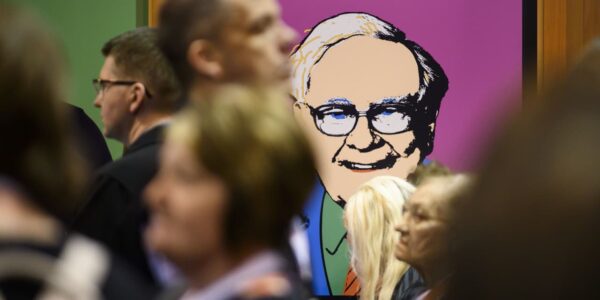 Berkshire Hathaway Stock Hits New High, Nears $1 Trillion Market Value