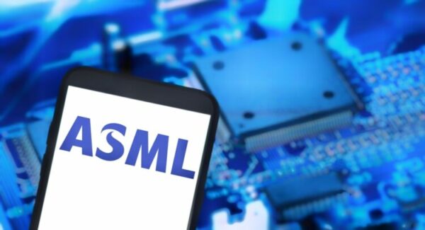 ASML Earnings: ASML Nosedives as Macro Concerns Overshadow Q2 Results