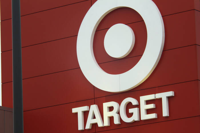 S&P 500: Target’s Disappointing Forecast Raises Questions on US Consumer Health